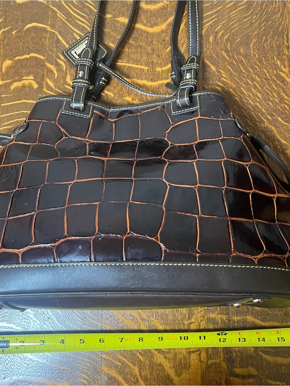 Dooney & Bourke Dark Cognac Croc-Embossed Leather Shoulder Bag w/a wallet. - Picture 8 of 12
